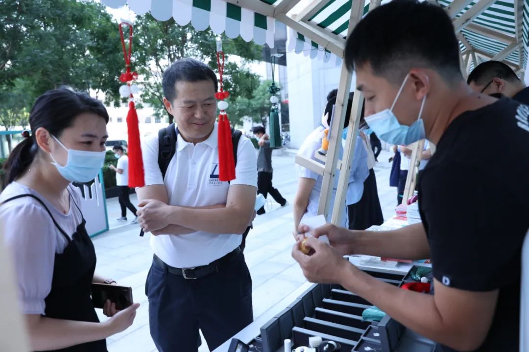 20210906121227280424